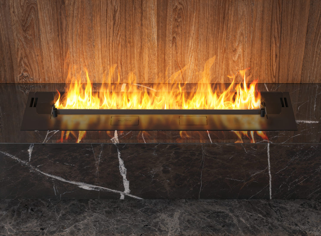 Bioethanol Einbau Brenner Einsatz Kassette ETRONIC 1000 von InFire App Fernbedienung Pumpe Automatisch Wohnzimmer Lowboard Nahaufnahme