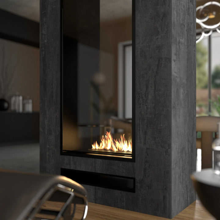 Bioethanol Einbau Tunnelkamin Zweiseitig Raumteiler Vollverglasung Vollglas in modernen Luxus Wohnzimmer mit Flammen Wild Flame Nahaufnahme