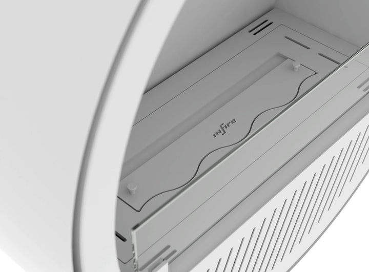 Bioethanol Wandkamin INCYCLE SLIM InFire SlimFire Weiss Rund Wohnzimmer Nahaufnahme Brenner Glas Innenraum