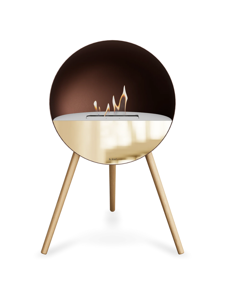 Bioethanol Standkamin Le Feu EYE freistehend in Mokka mit oberem Glas in Weiß, Frontglas in Roségold und Standfüßen aus seifenbehandelter Eiche