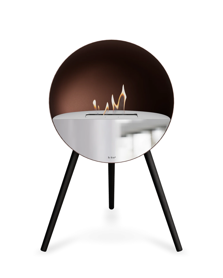 Bioethanol Standkamin Le Feu EYE freistehend in Mokka mit oberem Glas in Weiß, Frontglas in Spiegelglas und Standfüßen in Schwarz
