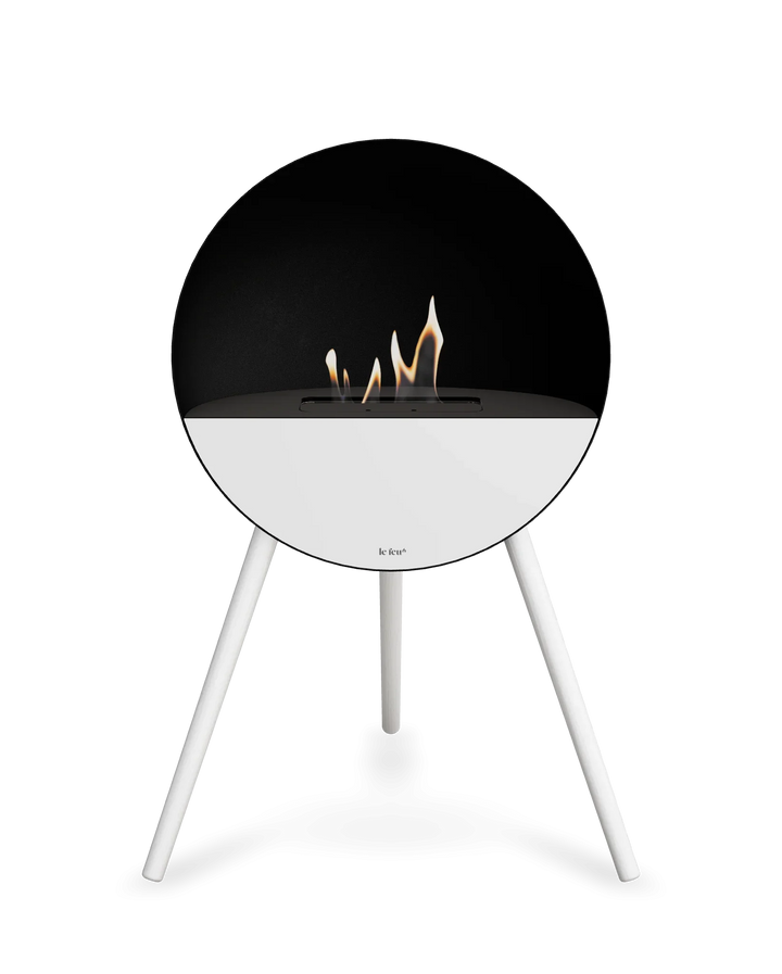 Bioethanol Standkamin Le Feu EYE freistehend in Schwarz mit oberem Glas in Schwarz, Frontglas in Weiß und Standfüßen in Weiß