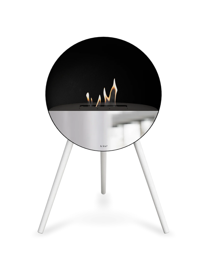 Bioethanol Standkamin Le Feu EYE freistehend in Schwarz mit oberem Glas in Schwarz, Frontglas in Spiegelglas und Standfüßen in Weiß