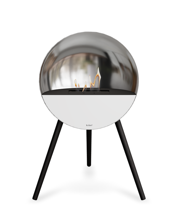 Bioethanol Standkamin Le Feu EYE freistehend in Silber mit oberem Glas in Schwarz, Frontglas in Weiß und Standfüßen in Schwarz