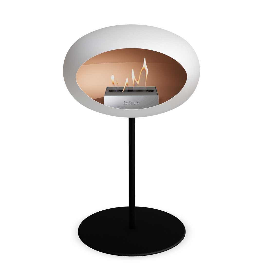 Bioethanol Standkamin Le Feu GROUND STEEL LOW freistehend 25 mm in Weiss mit Rohr Schwarz, Brenner Edelstahl und Bodenplatte Schwarz