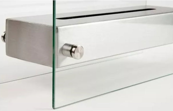 Bioethanol Tischkamin OXY aus Edelstahl mit Glas, Nahaufnahme von Brennerregler und Glasscheibe