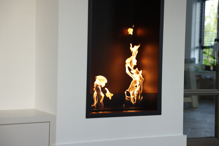 Bioethanol Einbau Kamin Ofen SELECTED VERTIKAL von "Wild Flame" - Nahaufnahme Flammen
