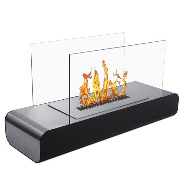 Bioethanol Tischkamin ESTATE in Schwarz mit Glas und Flammen vor weißem Hintergrund
